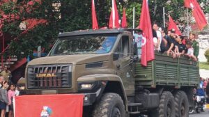 Caravana de la Libertad avanzaba por las calles de la capital cubana